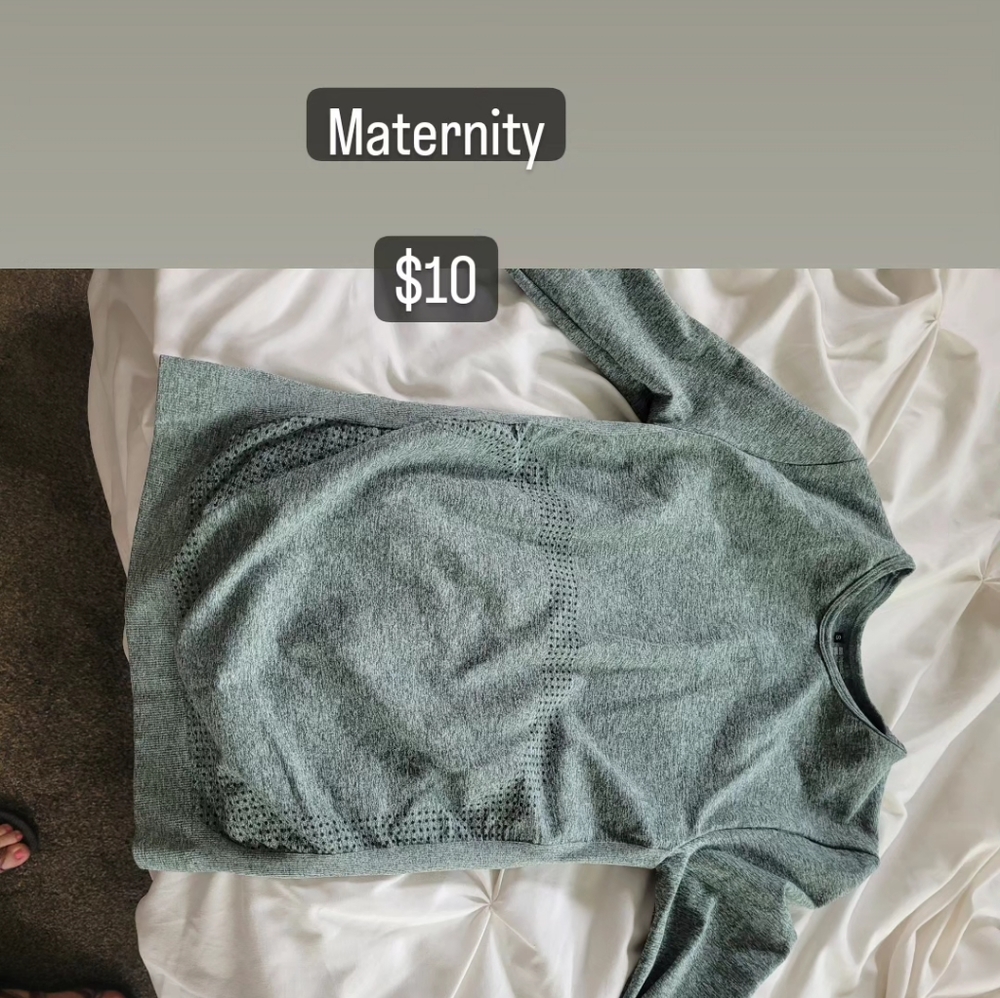 Maternity workout shirt